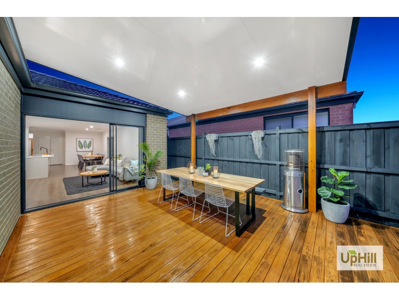 45 Castillo Avenue, Clyde North VIC 3978