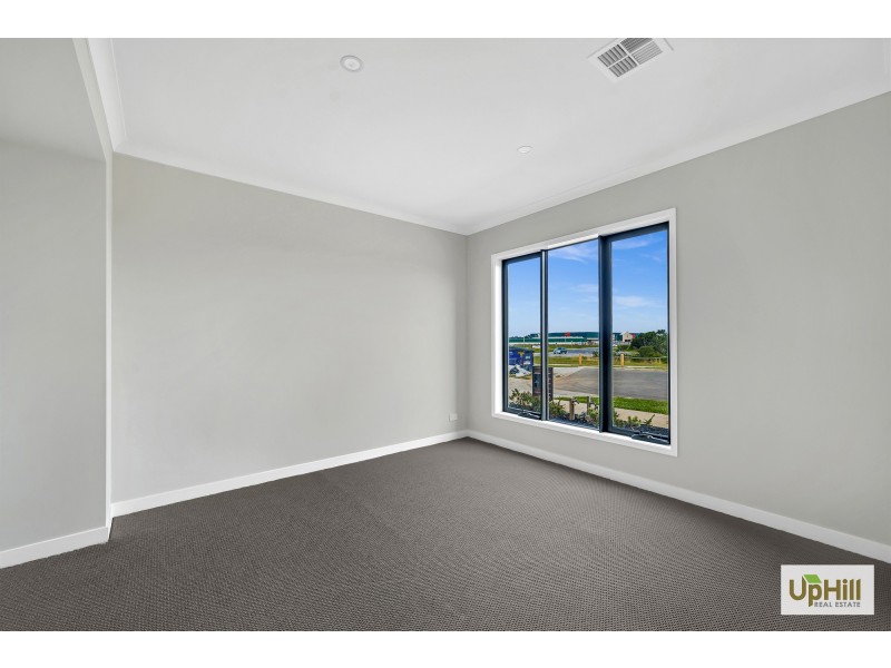 49 WINCHCOMBE WAY, Cranbourne North VIC 3977