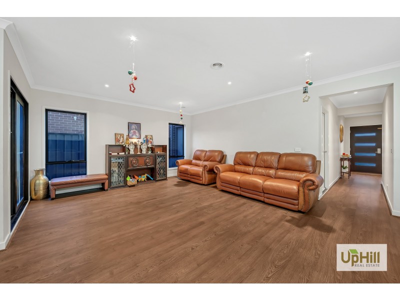 59 KILMARNOCK WAY, Clyde North VIC 3978