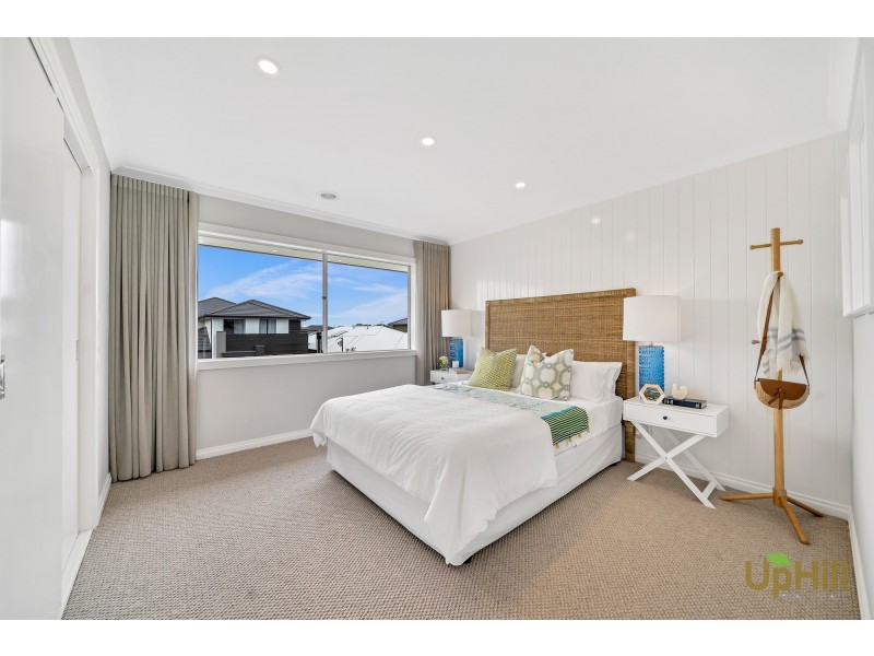 Clyde North VIC 3978