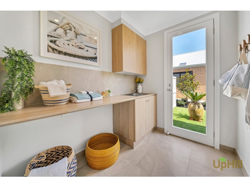 Clyde North VIC 3978