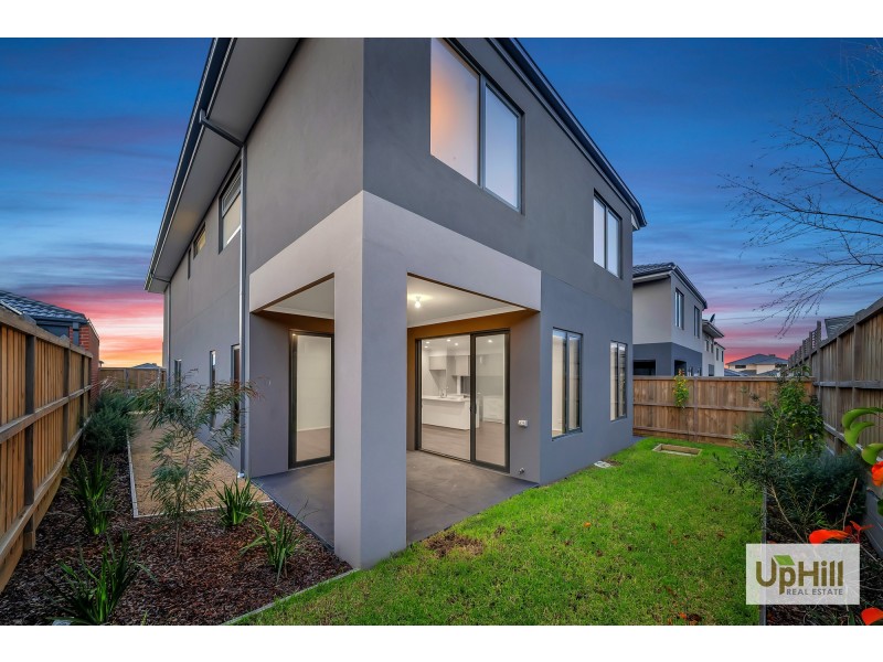 Clyde North VIC 3978