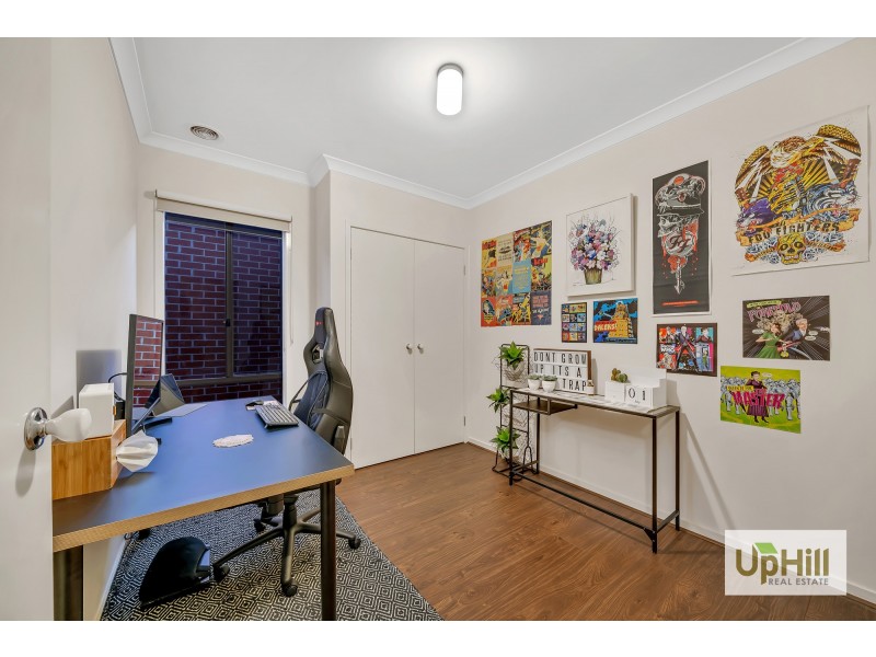 20 FLEUVE RISE, Clyde North VIC 3978