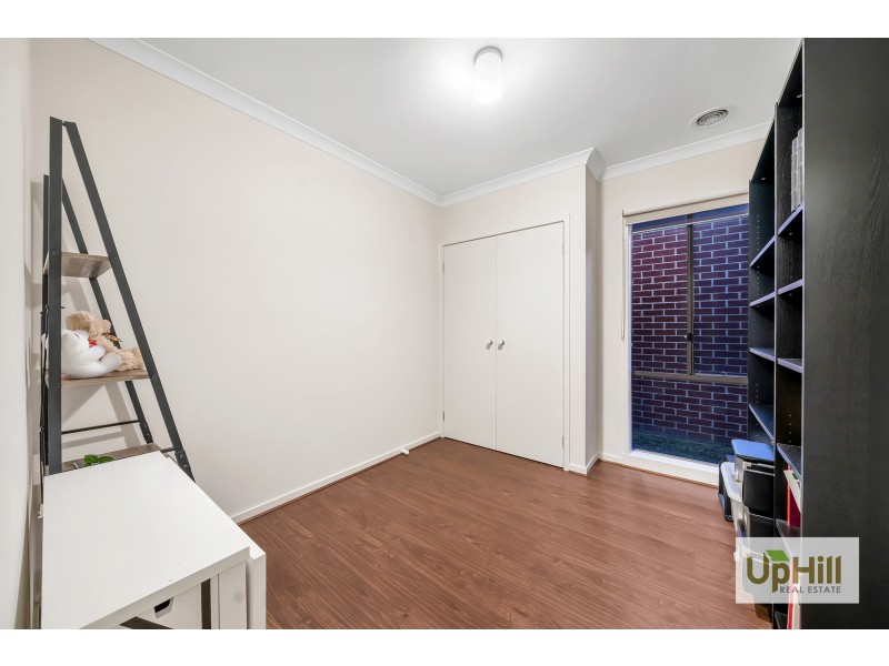 20 FLEUVE RISE, Clyde North VIC 3978