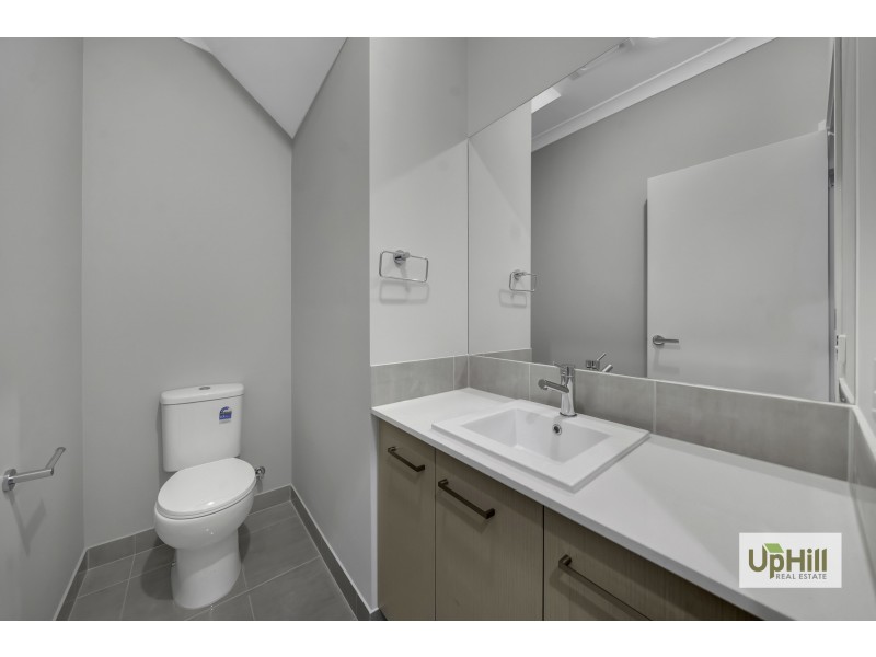 Clyde North VIC 3978