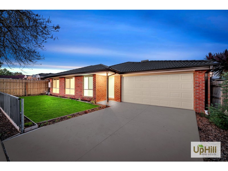 2D Henry street, Pakenham VIC 3810