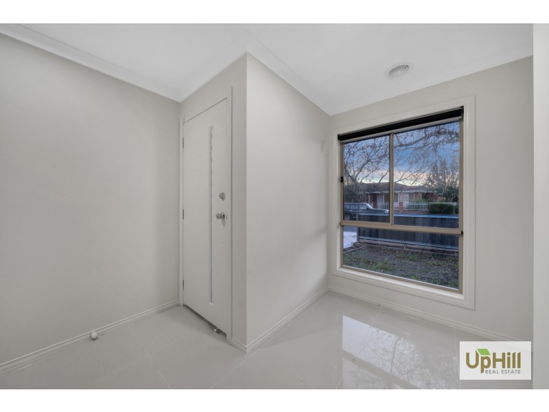 2D Henry street, Pakenham VIC 3810