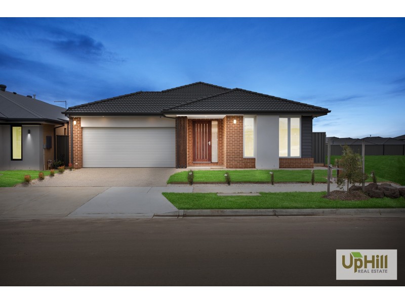 9 Wilandra Way, Clyde VIC 3978