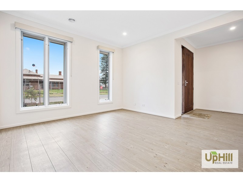 9 Wilandra Way, Clyde VIC 3978