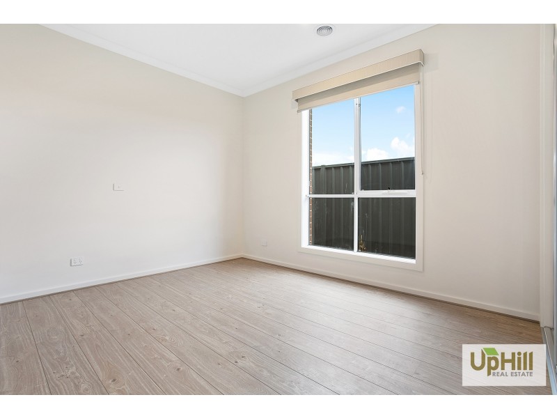 9 Wilandra Way, Clyde VIC 3978