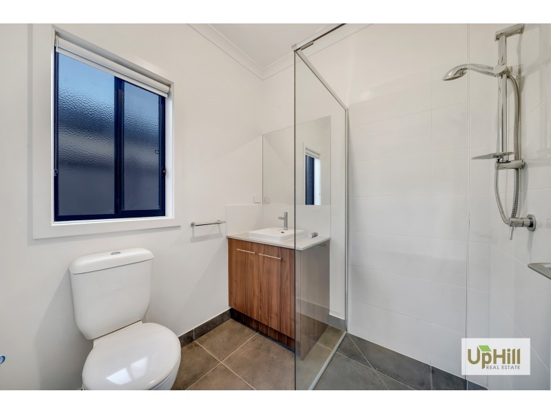 6 Lefrant Way, Cranbourne South VIC 3977