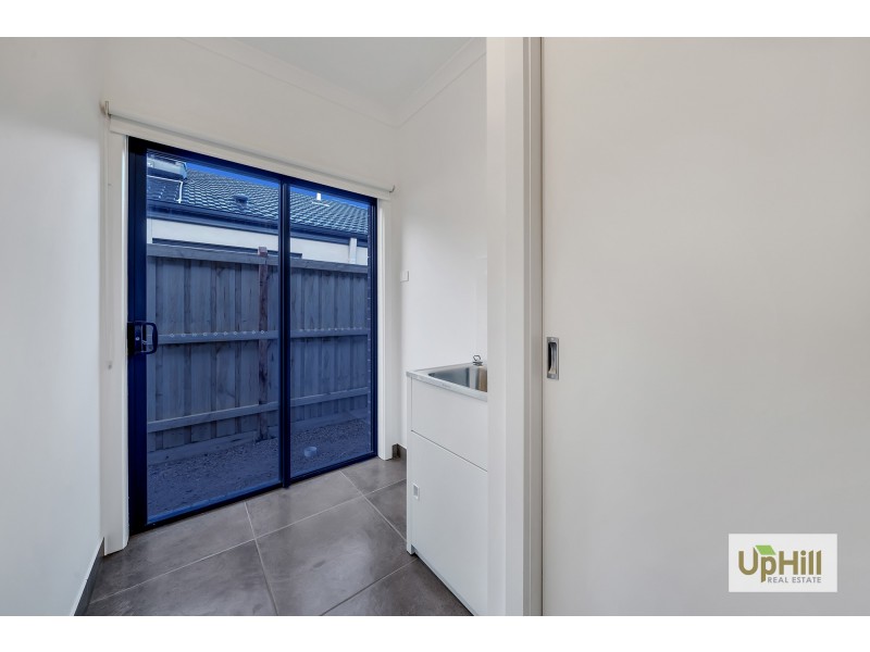 6 Lefrant Way, Cranbourne South VIC 3977