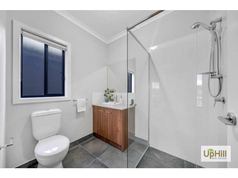 12 Lefrant Way, Cranbourne South VIC 3977