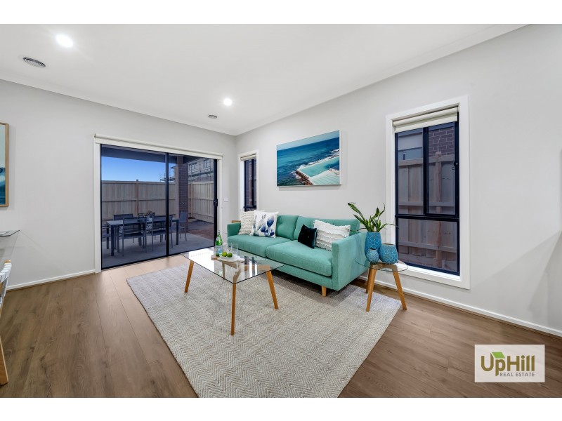 12 Lefrant Way, Cranbourne South VIC 3977