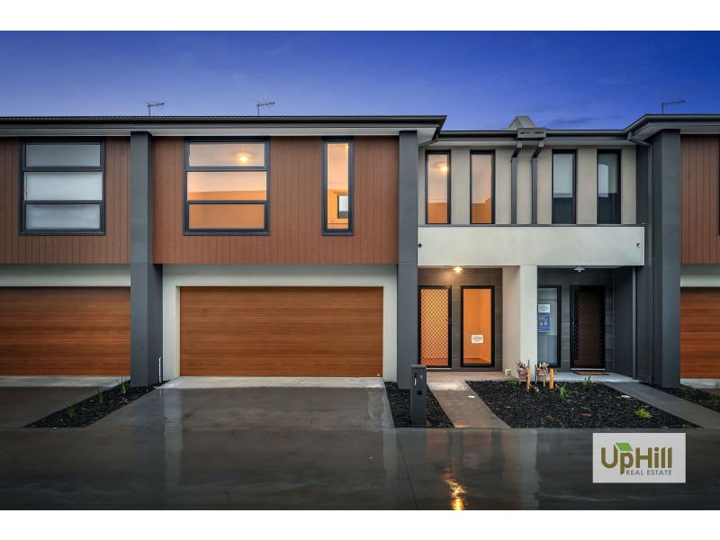 15 Cardiff Circuit, Carrum Downs VIC 3201