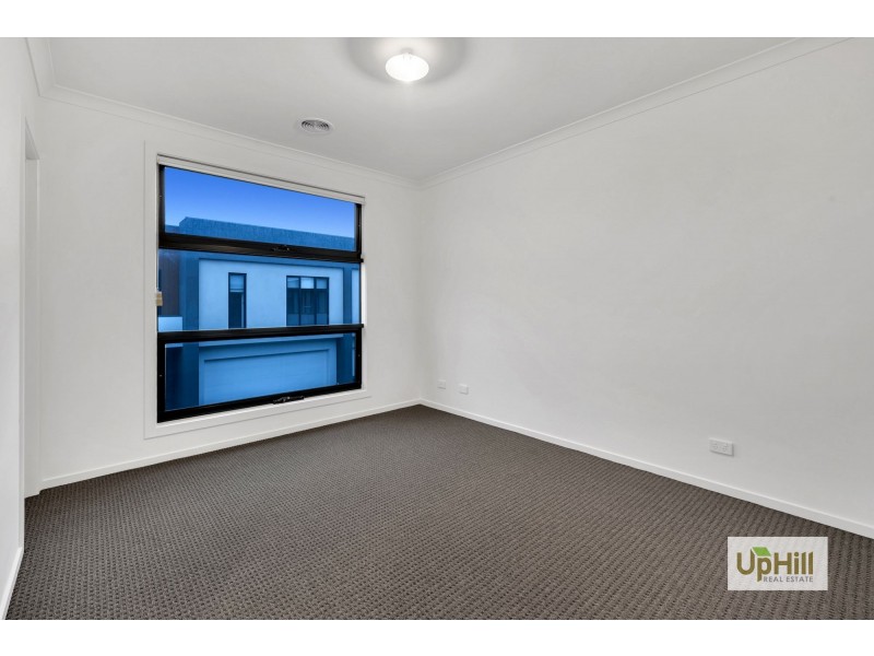 15 Cardiff Circuit, Carrum Downs VIC 3201