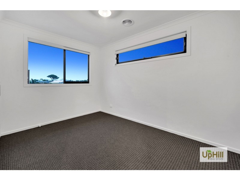 15 Cardiff Circuit, Carrum Downs VIC 3201