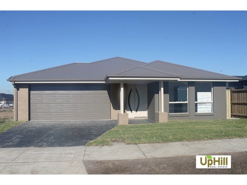 4 ENDURE STREET, Clyde VIC 3978