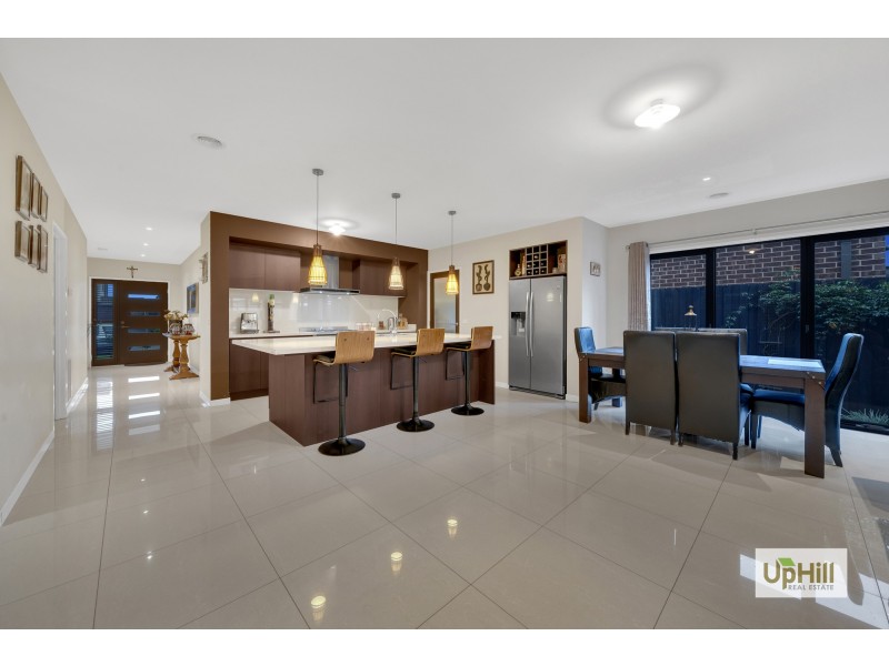 20 Avisha Way, Narre Warren VIC 3805