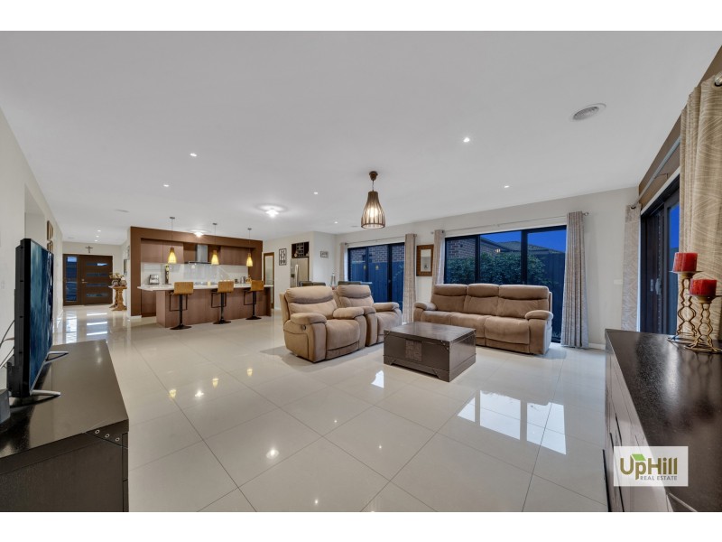 20 Avisha Way, Narre Warren VIC 3805