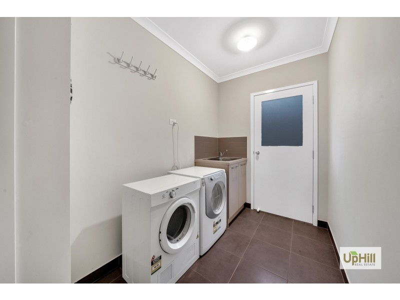 20 Avisha Way, Narre Warren VIC 3805