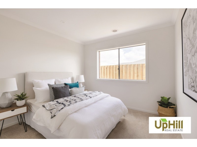 6 Caesar Street, Officer VIC 3809