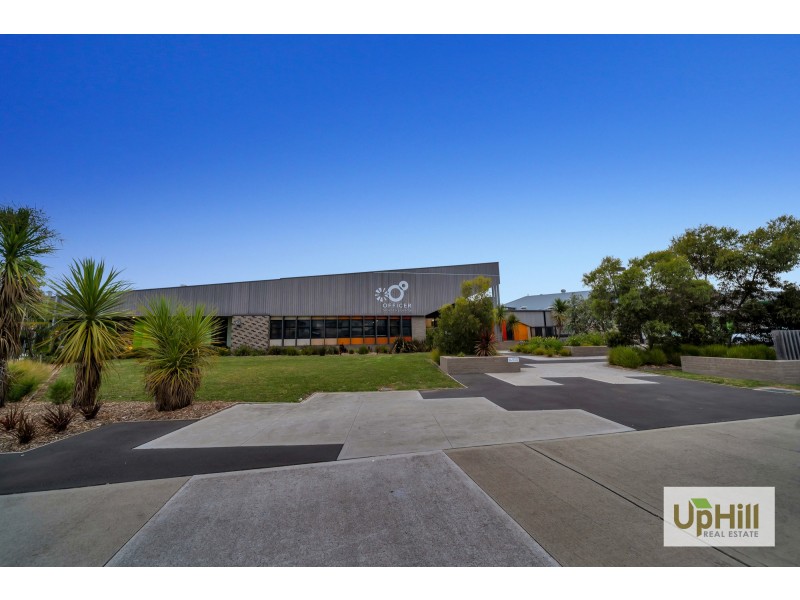 4 Poe Circuit, Officer VIC 3809