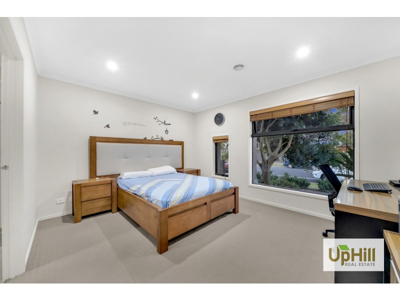35 Datura Avenue, Cranbourne North VIC 3977