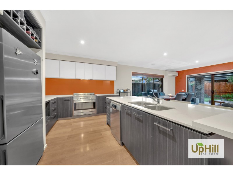 35 Datura Avenue, Cranbourne North VIC 3977