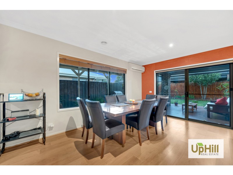 35 Datura Avenue, Cranbourne North VIC 3977