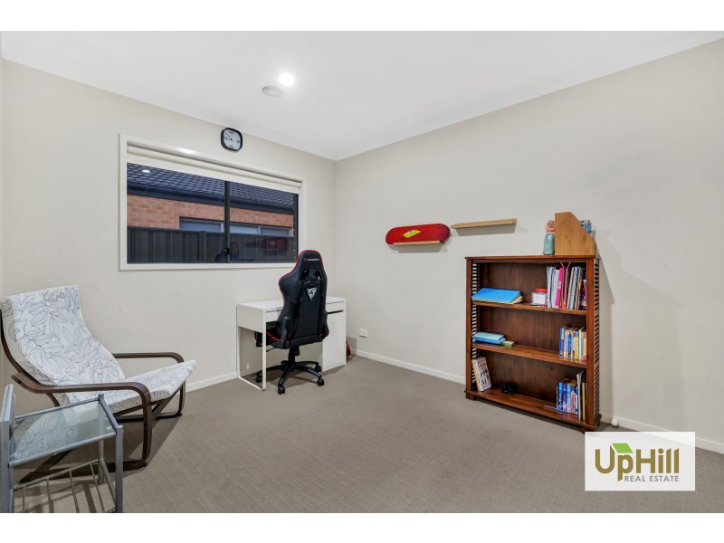 35 Datura Avenue, Cranbourne North VIC 3977