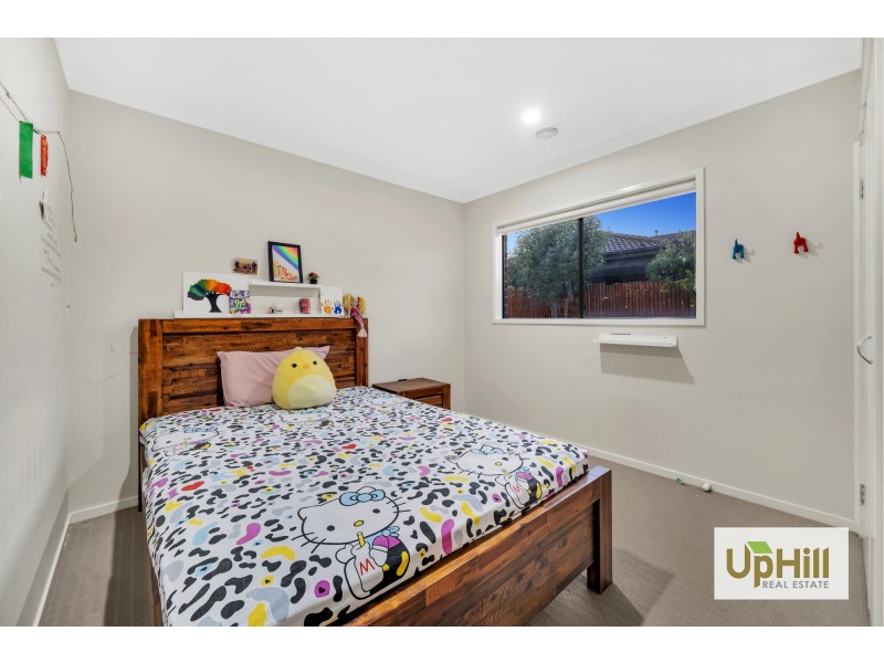35 Datura Avenue, Cranbourne North VIC 3977