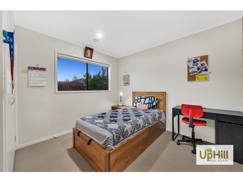 35 Datura Avenue, Cranbourne North VIC 3977