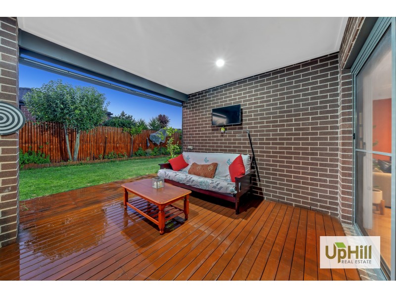 35 Datura Avenue, Cranbourne North VIC 3977