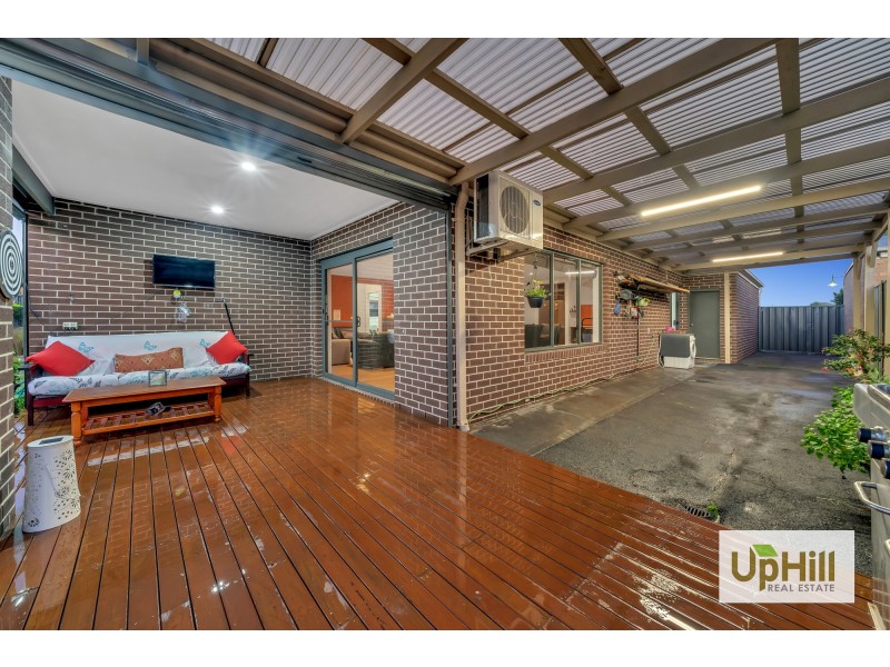 35 Datura Avenue, Cranbourne North VIC 3977