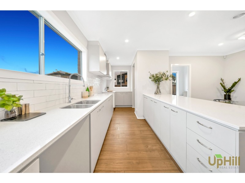Lot 2251 Falkor Road, Officer VIC 3809