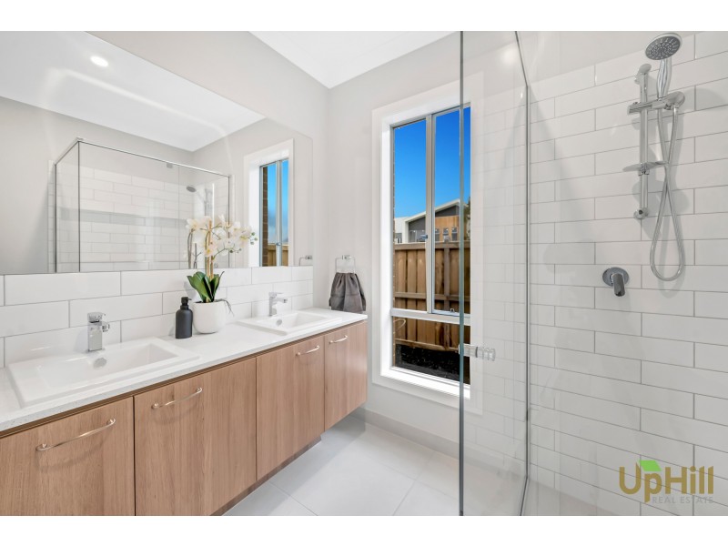 Lot 2251 Falkor Road, Officer VIC 3809