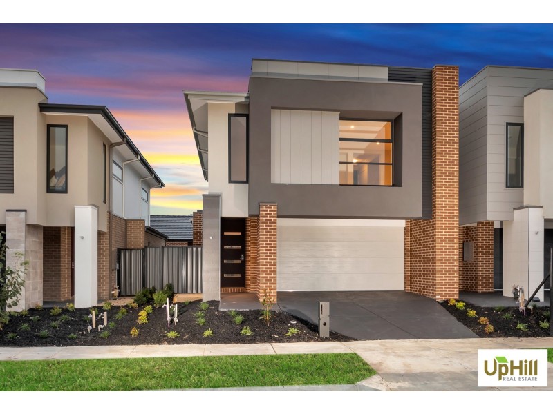 Cranbourne North VIC 3977