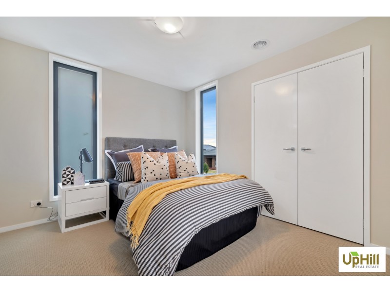 Cranbourne North VIC 3977