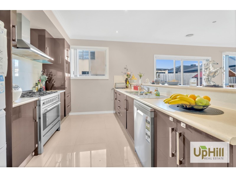 5 SEDGWICK COURT, Lynbrook VIC 3975