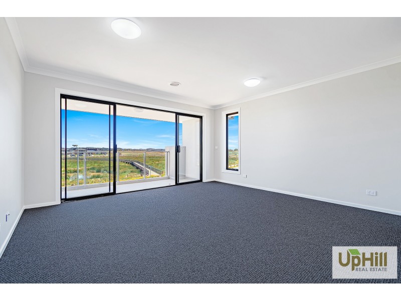 22 Domingo Avenue, Clyde North VIC 3978