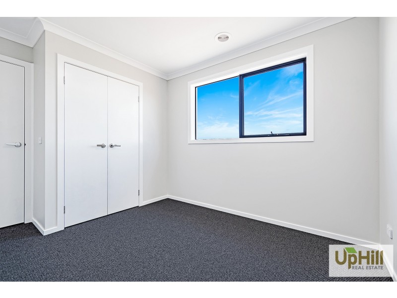 22 Domingo Avenue, Clyde North VIC 3978