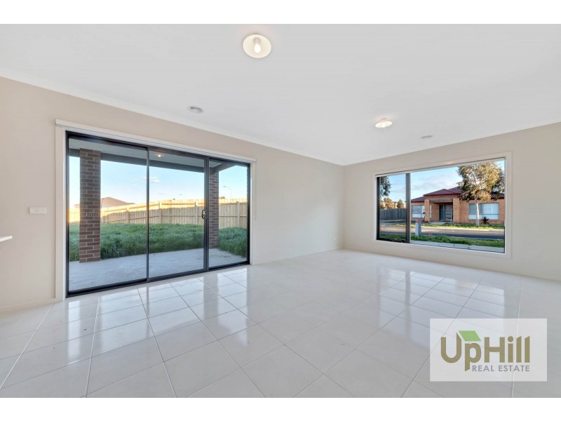 Cranbourne East VIC 3977