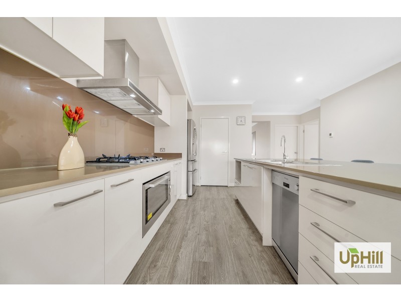 49 Leyland Drive, Narre Warren South VIC 3805