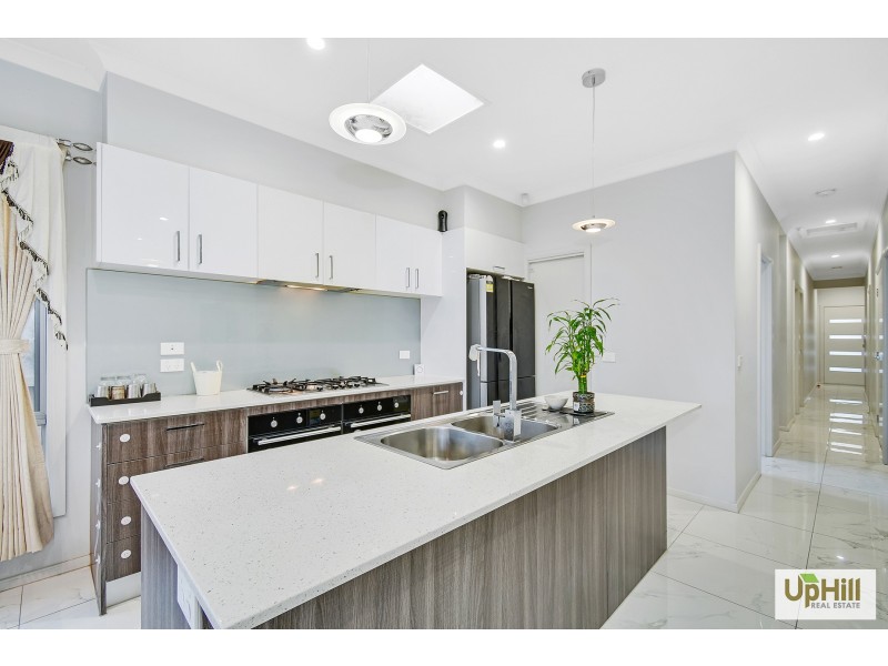 63 Fairweather Parade, Officer VIC 3809