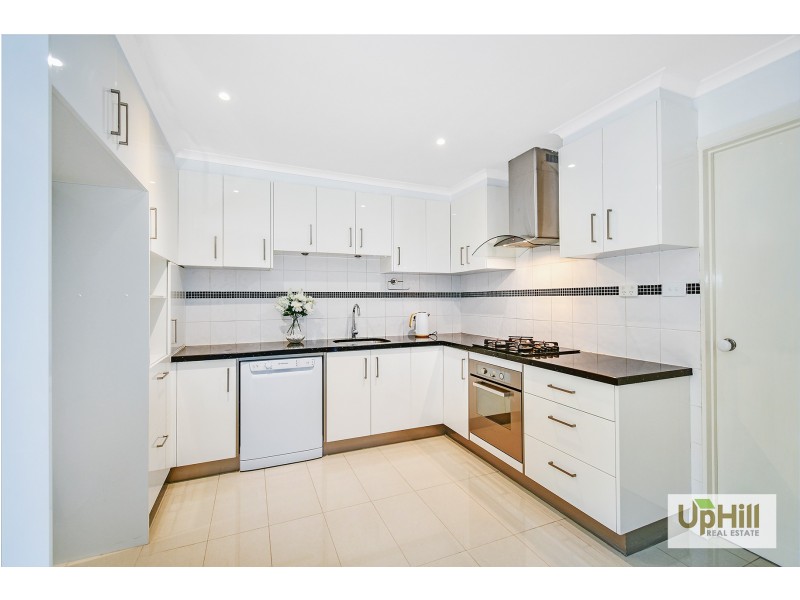 4 Greenmount Close, Narre Warren VIC 3805