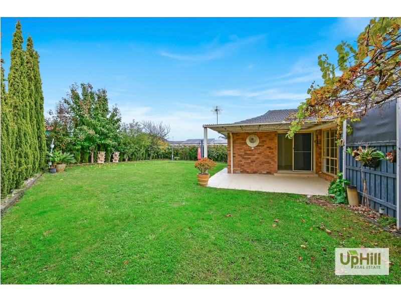 4 Greenmount Close, Narre Warren VIC 3805