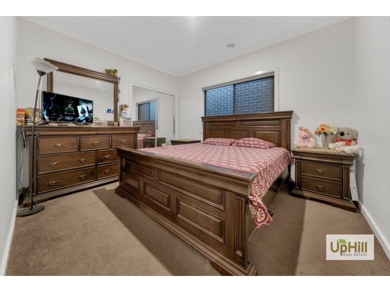 4/147 GOLF LINKS ROAD, Berwick VIC 3806