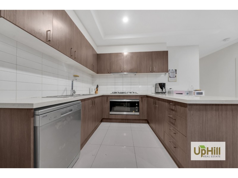 4/147 GOLF LINKS ROAD, Berwick VIC 3806