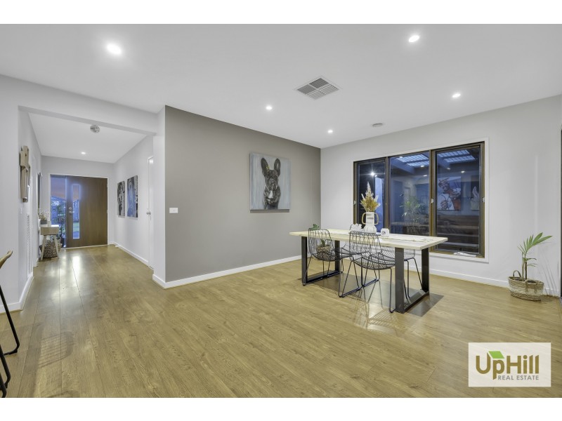 17 Trickett Street, Clyde VIC 3978